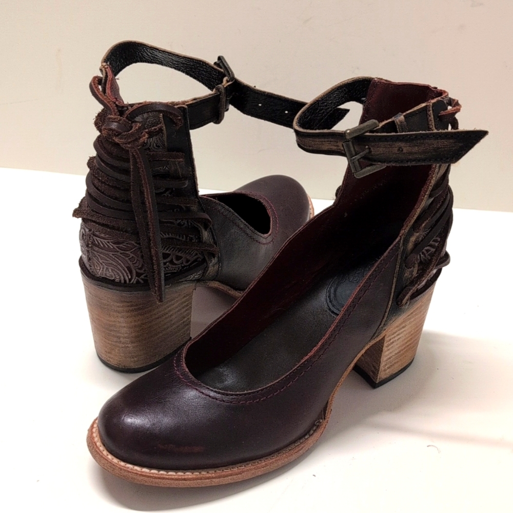 Freebird by Steven Burgundy and Tan Heeled Boots - Picture 2 of 12